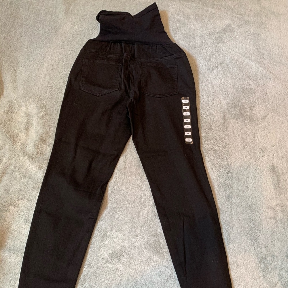 NWT black maternity jeans with frayed hems, 28